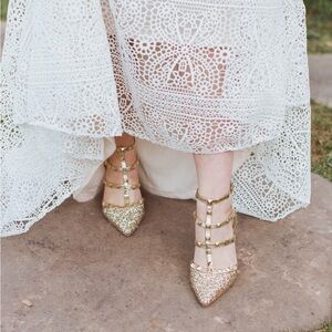 Mix No. 6 Gold Glitter Heels